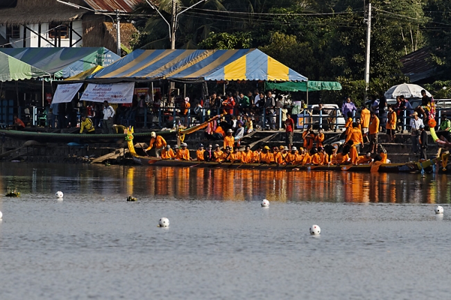 Phimai boat races-029